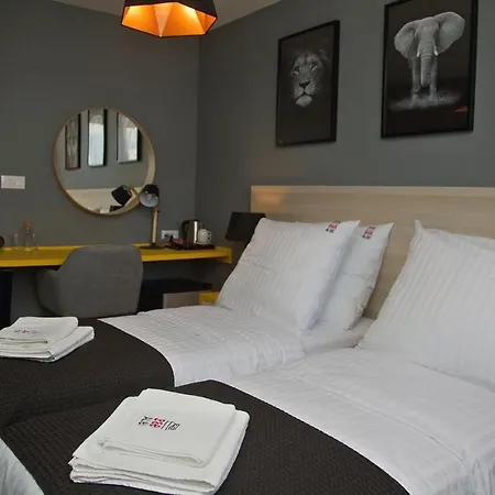 Alibi Hotel