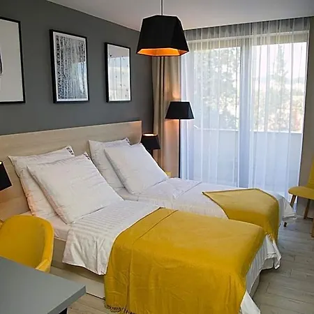 Alibi Hotel