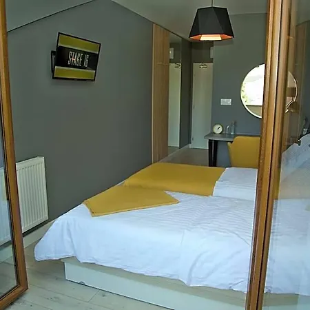 Hotel Alibi