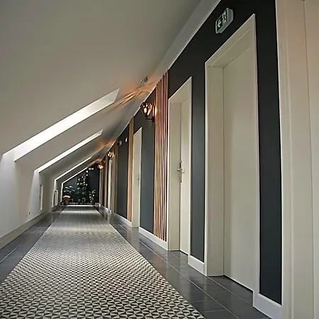 Hotel Alibi 3*